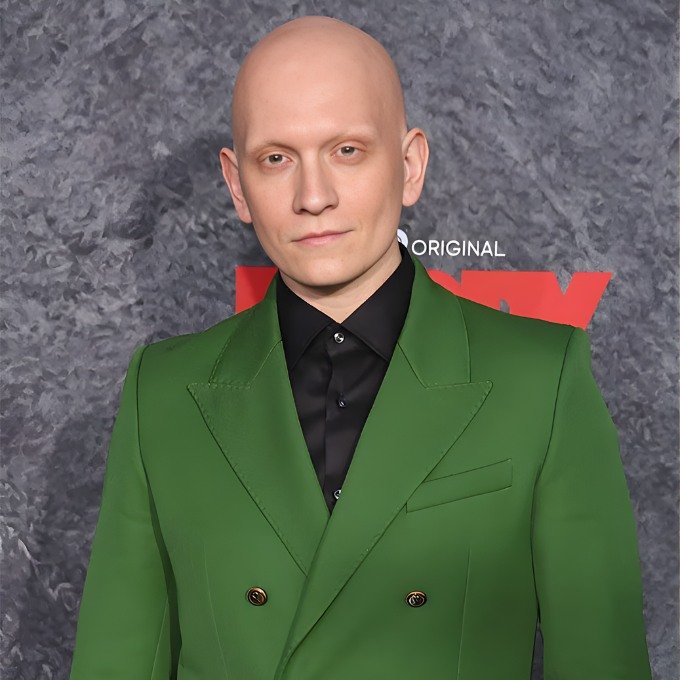 Anthony Carrigan Age